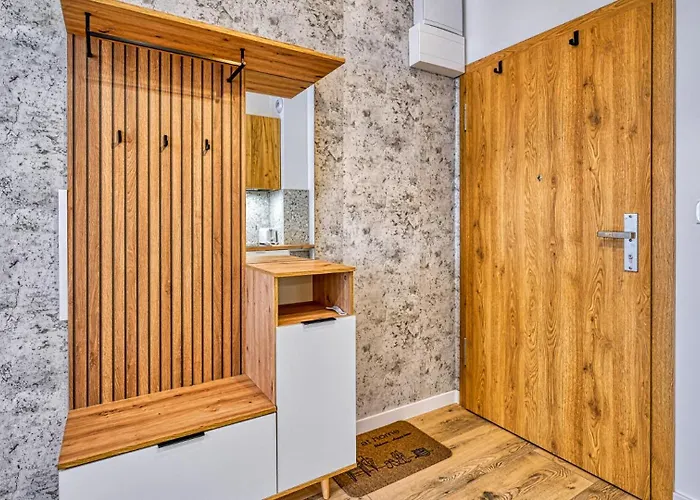 Mariental Boutique Ze Strefa - Przy Wyciagu - By Royal Aparts * Шклярска-Поремба